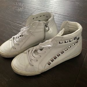 ❤️VICI HIGH TOPS❤️